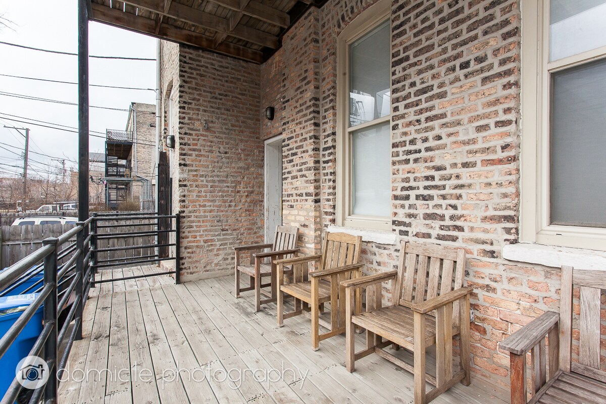 Building Photo - 2113 W Washington Blvd