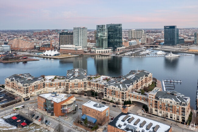 Aerial Photo - The Ritz-Carlton Residences