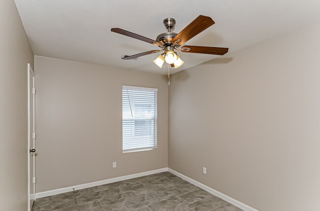 Building Photo - 3142 Clipper Winds Way