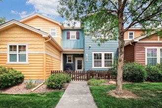 Building Photo - *Charming Gold Hill Mesa Townhome – 2 Bed ...