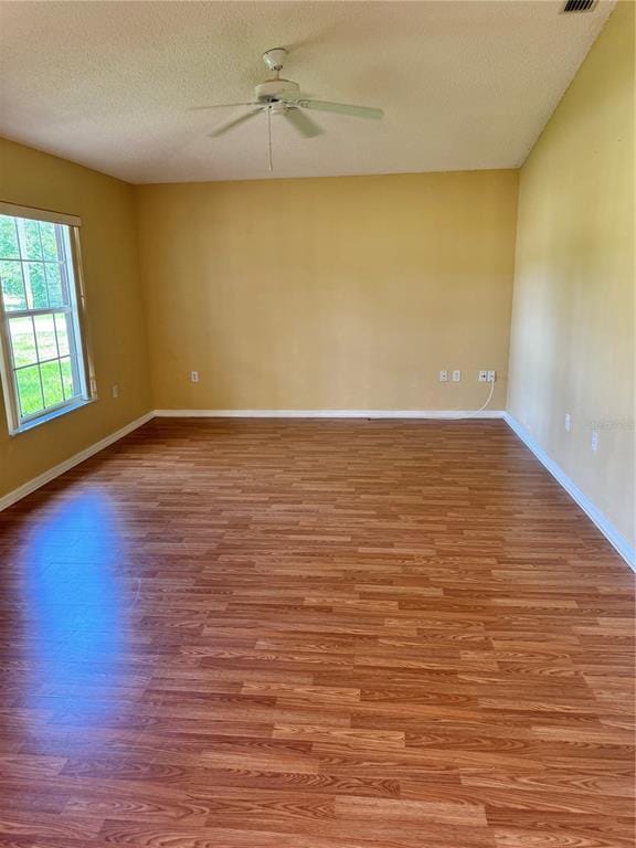 Building Photo - 15 Prattwood Ln