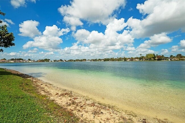 Building Photo - 6225 NW 190th Terrace