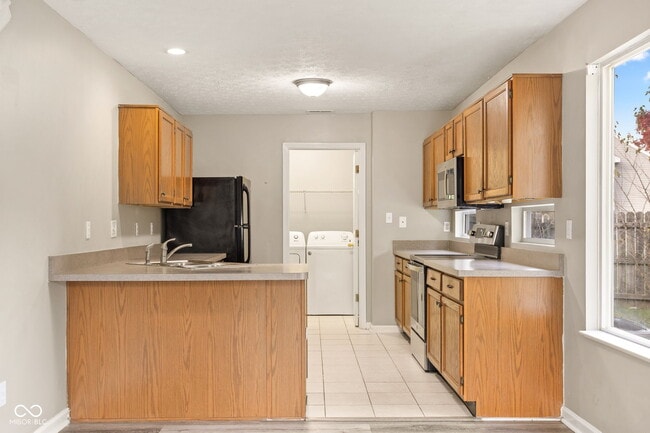 Building Photo - 9989 Worthington Blvd