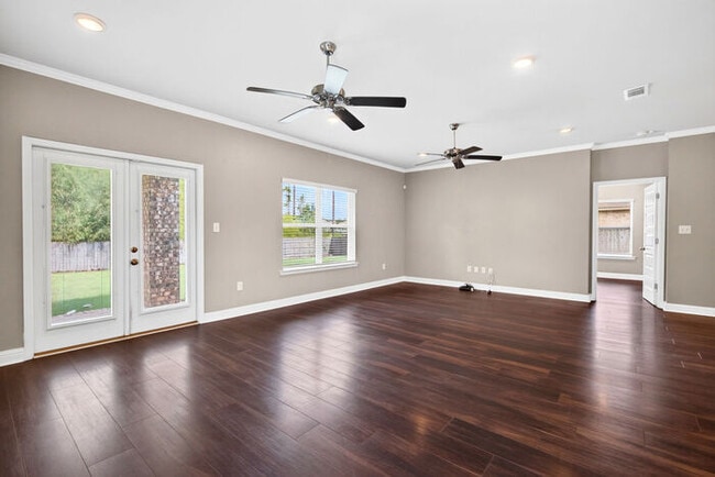 Building Photo - 10557 Sweet Bay Dr