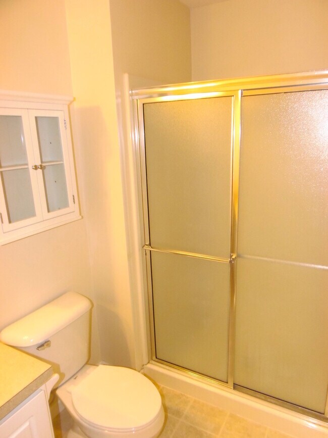 Building Photo - Two Bedroom Dublin Condo Rental at Hayden ...