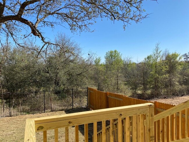 Building Photo - 370 Bright Star Ln