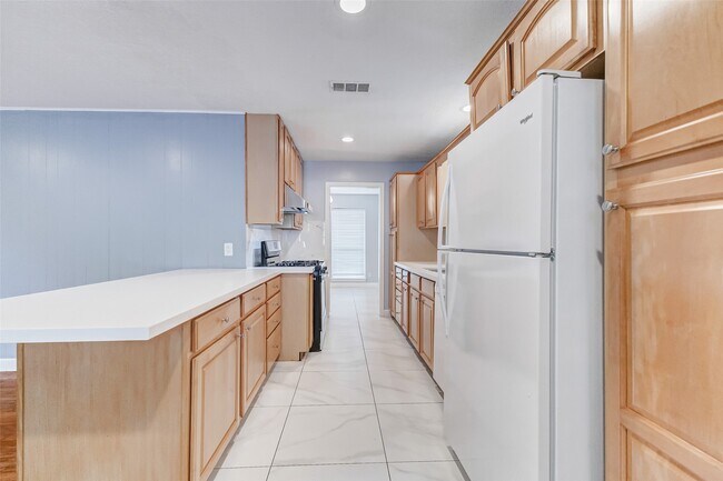 Building Photo - 10062 Haddington Dr