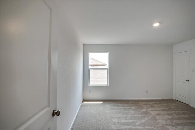 Building Photo - 232 Canley Lp