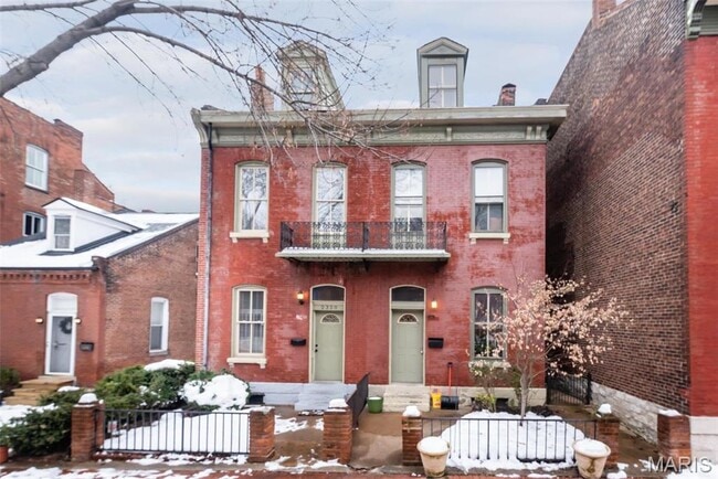 Primary Photo - 2350 S 10th St