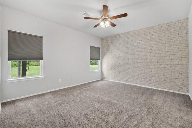 Building Photo - 31711 Azzaro Cir
