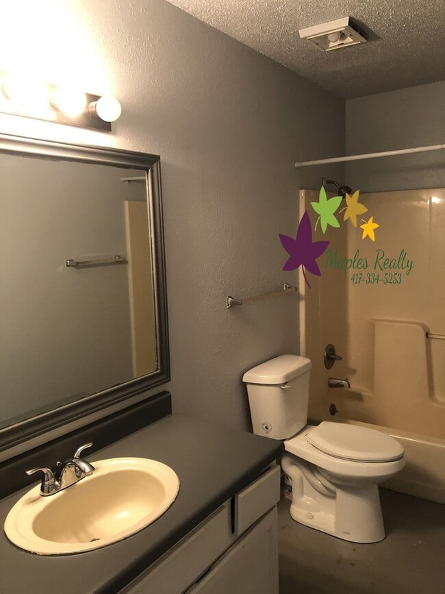 Building Photo - Live at Notch ESTATES- CLOSE TO SILVER DOLLAR CITY