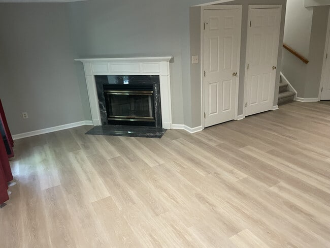 Building Photo - 8505 Paragon Ct