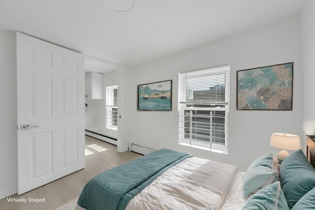 Building Photo - 65 St Pauls Ave