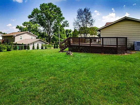 Building Photo - 11001 Roane Dr