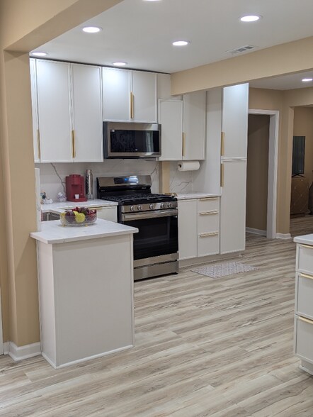 Building Photo - 100 Fairfield Pl NW