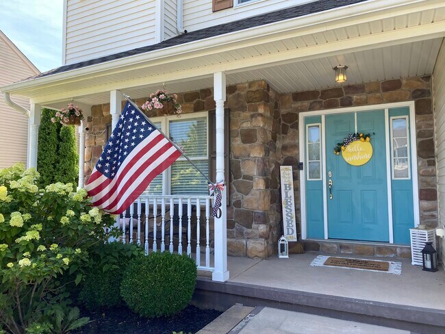 Building Photo - 30 Millbrook Court