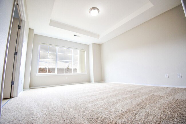 Building Photo - 2357 NW 168th Pl