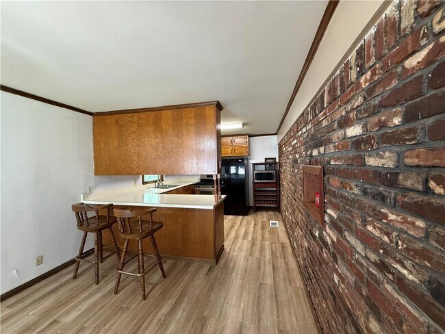 Building Photo - 6271 Mountain Ct SE