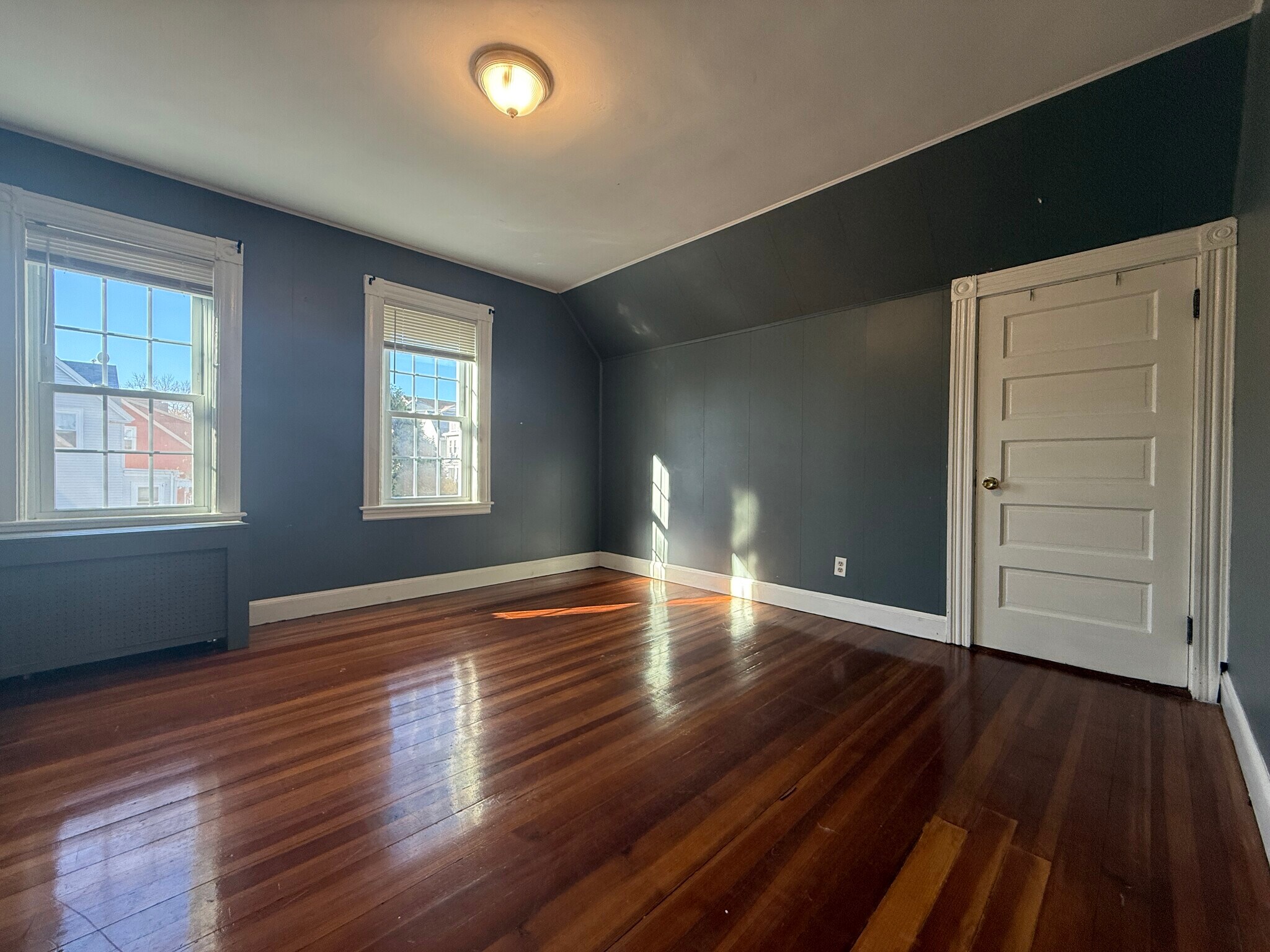 Building Photo - 1 Nelson St