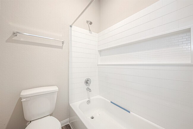 Building Photo - 4923 Luke Matthew Dr