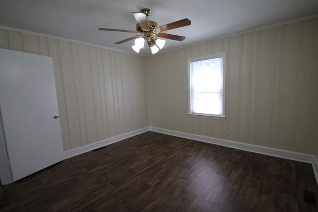 Building Photo - Exclusively Offered By Muse Realty Rentals, LLC