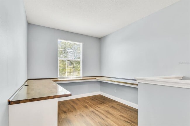 Building Photo - 14304 Fredricksburg Dr