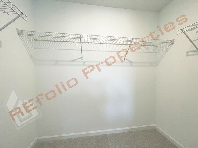 Building Photo - Rental Resort Living! Gorgeous End Unit 3 Story 4 bedroom, 3.5 bathroom Bradley Townhome With Man...