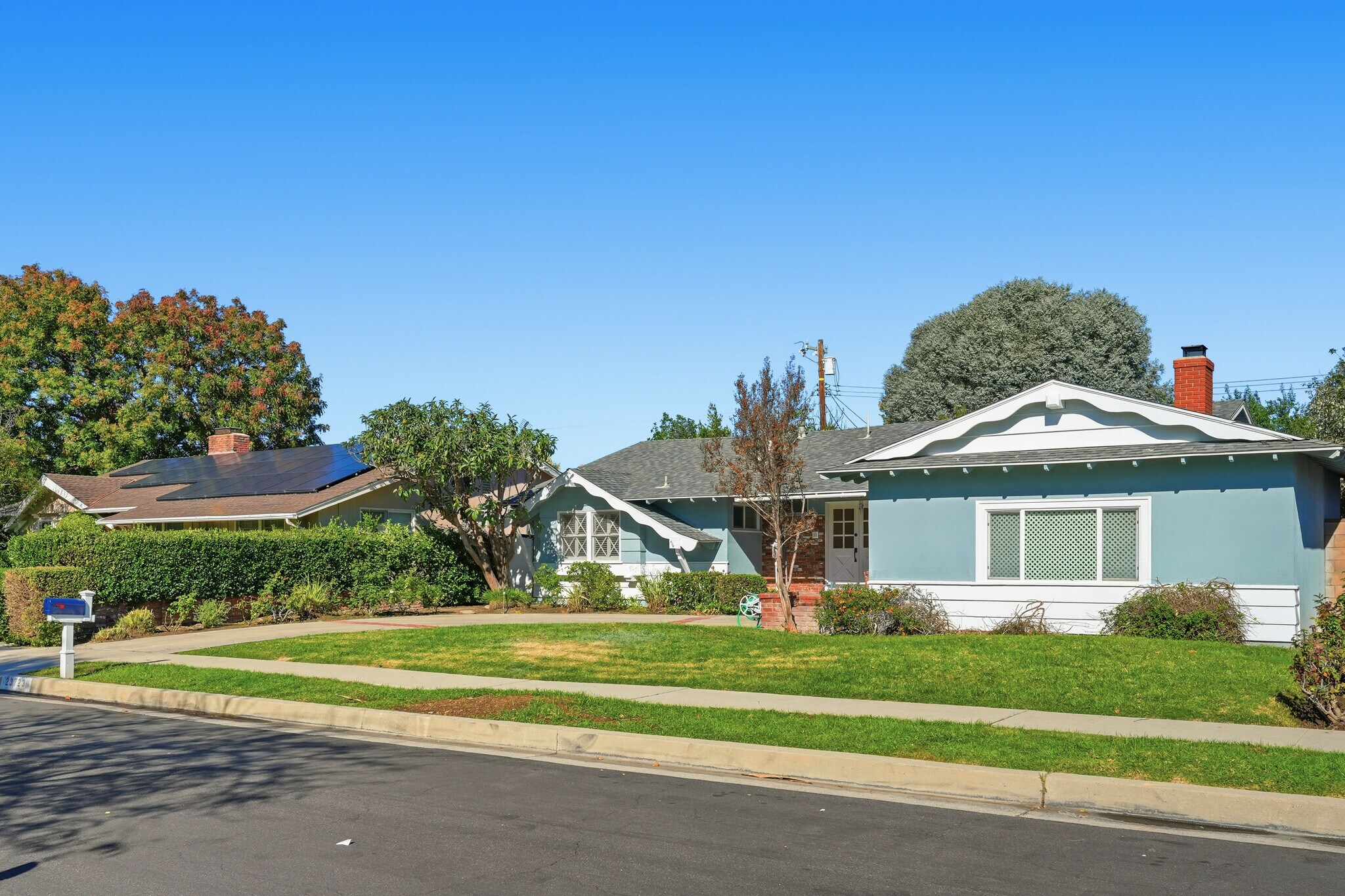 Building Photo - 23723 Aetna St