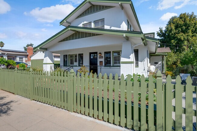 Primary Photo - 3375 Herman Ave