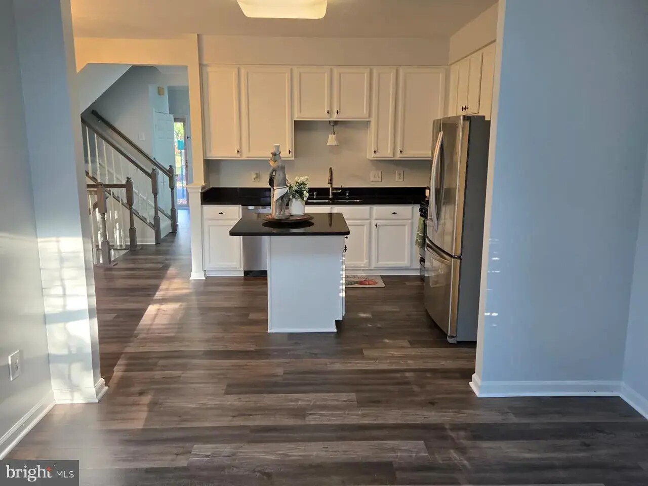 Building Photo - 25415 Morse Dr