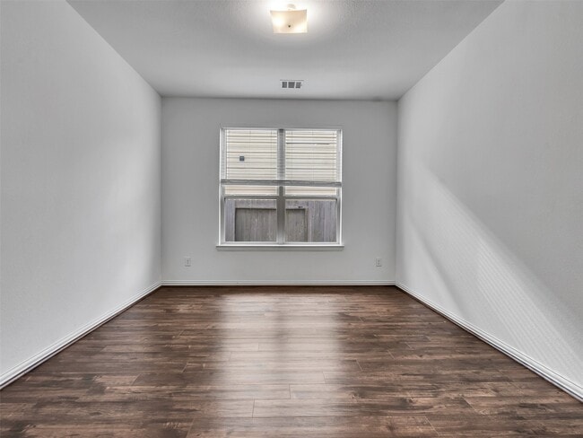 Building Photo - 2531 Sandbar Shark Ct