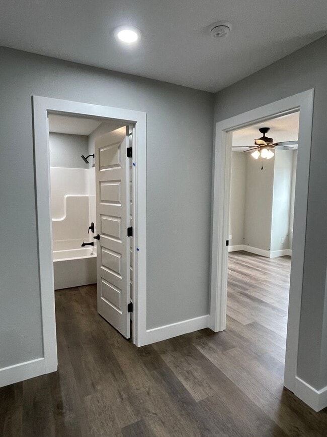 Building Photo - NEW CONSTRUCTION 3 Bed 2 Bath FOR RENT in Waynesville