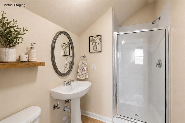 Building Photo - 3501 Shellcastle Ln