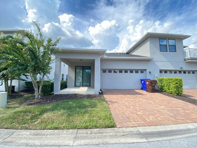 Building Photo - 2609 Amati Dr