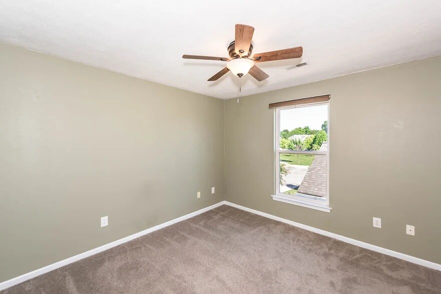 Second Bedroom - 1417 Heatherwood Ln
