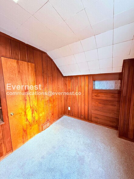 Building Photo - 13737 Capitol St