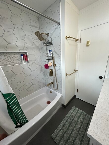 Building Photo - 4781 73rd St