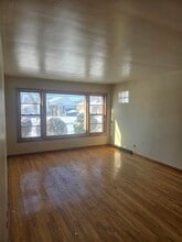 Building Photo - 15639 Ingleside Ave