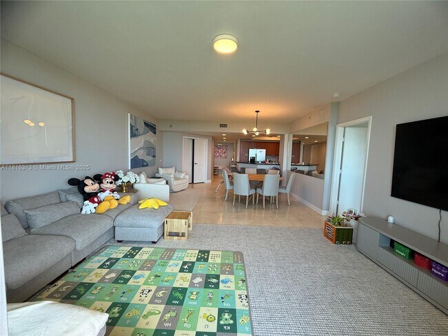 Primary Photo - 15051 Royal Oaks Ln