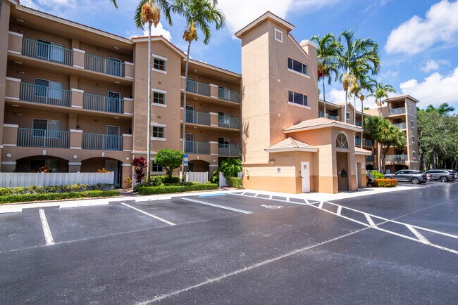 Primary Photo - 12547 Imperial Isle Dr