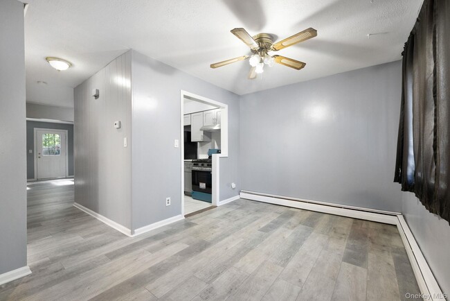 Building Photo - 78 Roosevelt Dr
