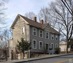 Building Photo - 36 Spring St