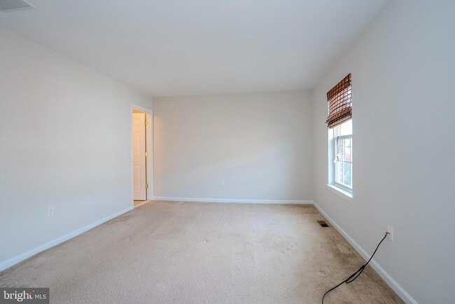 Building Photo - 5 Rafting Way