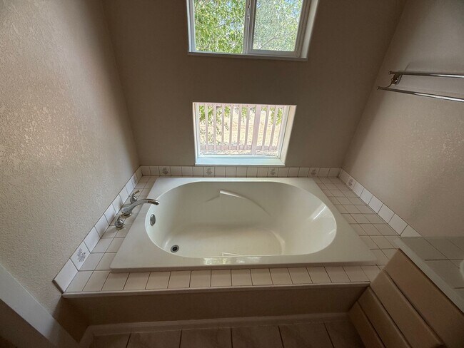 Building Photo - 1839 Melanie Ct