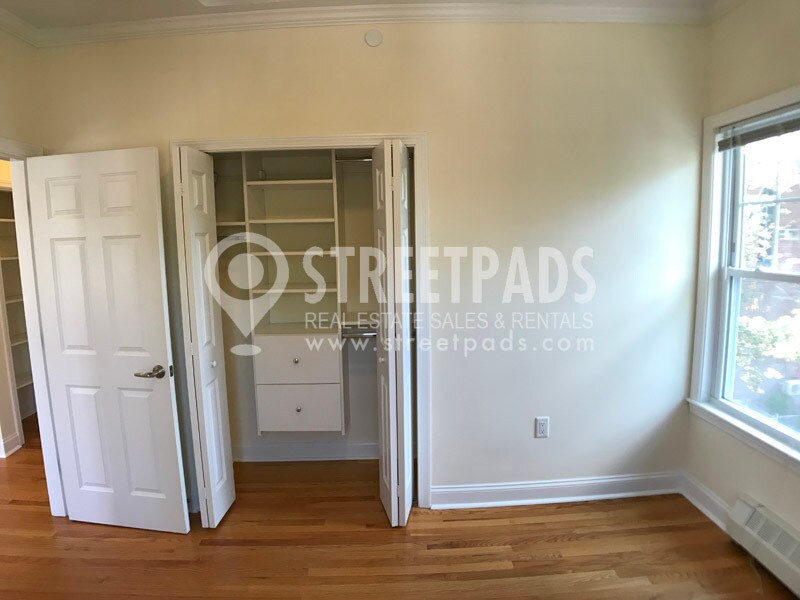 Building Photo - 65 Langdon St