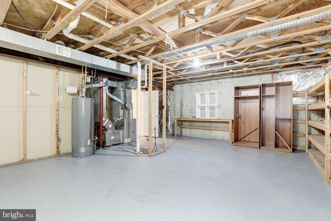Building Photo - 20320 Swallow Point Rd