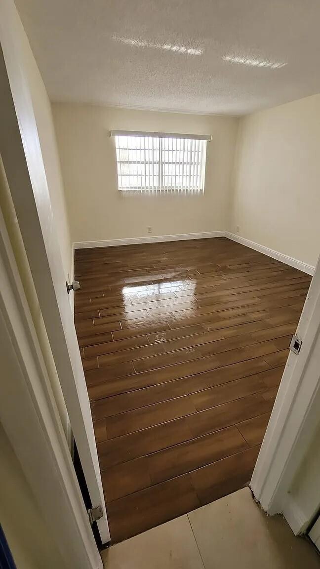 Building Photo - 6505 Winfield Blvd