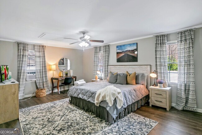 Building Photo - 65 Juliana Dr