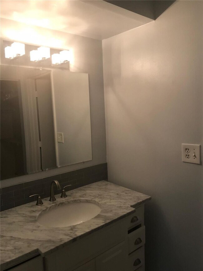 Building Photo - 9576 SW 1st Ct