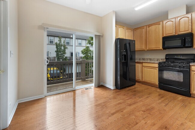 Building Photo - 106 Rosehall Dr
